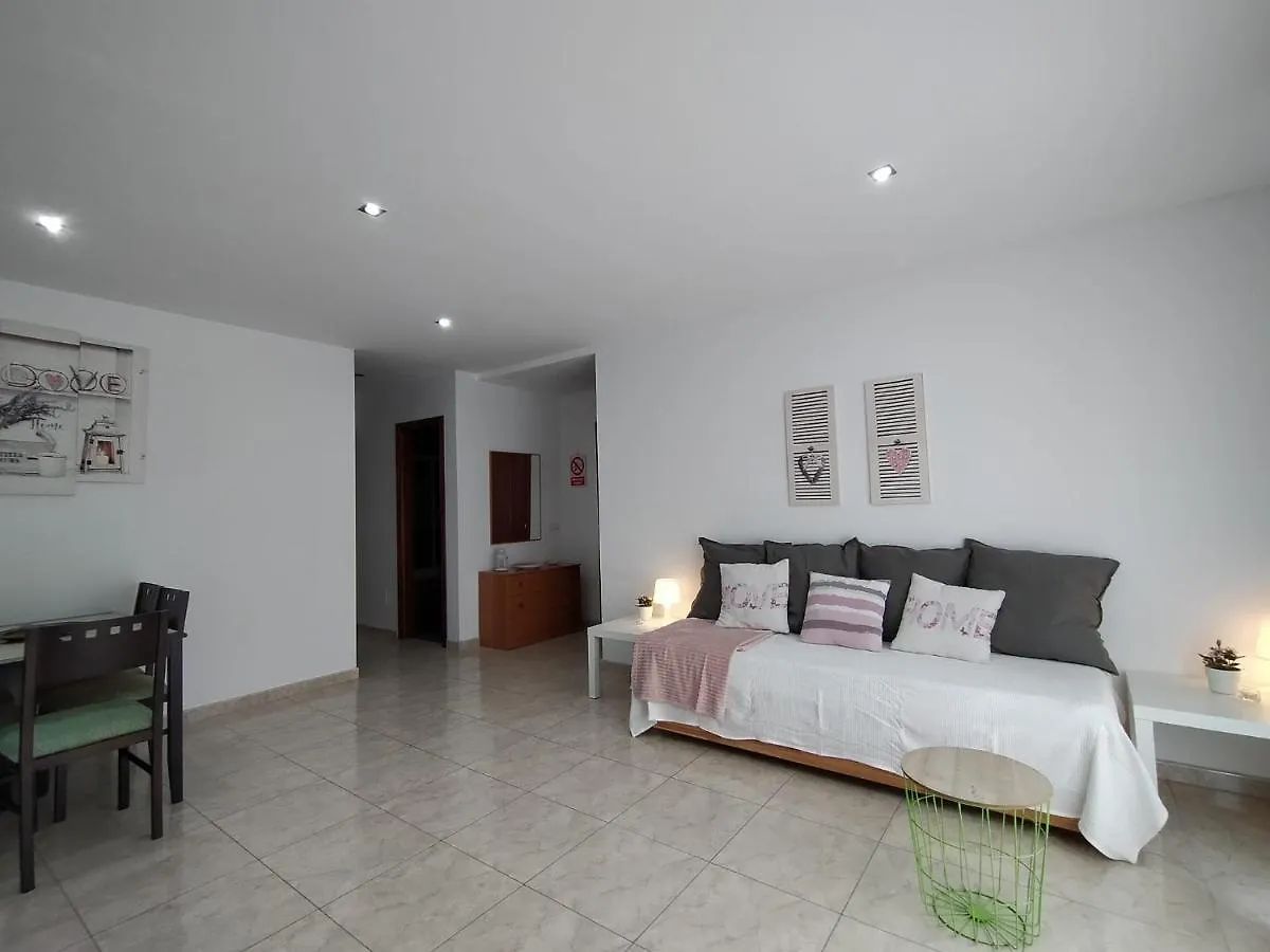 It Home - 2 Private Apartments Telde 0*,  Spain