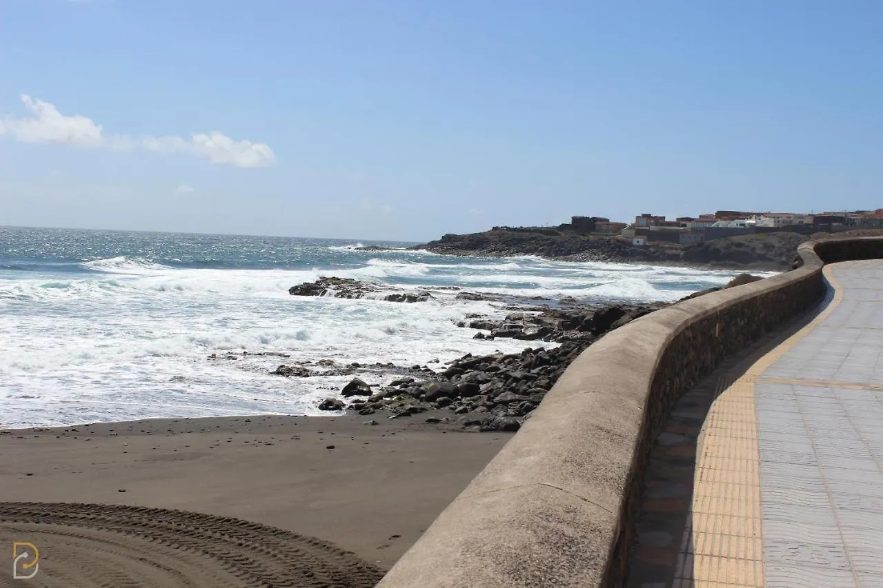 It Home - 2 Private Apartments Telde Spain